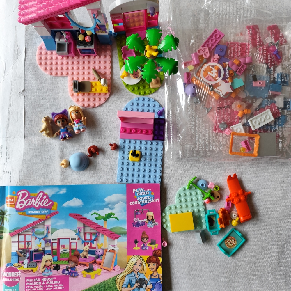 Mega Construx™ Barbie® Malibu House